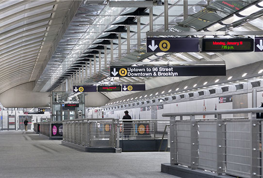 便民化地铁导向标识设计，全力疏导客流